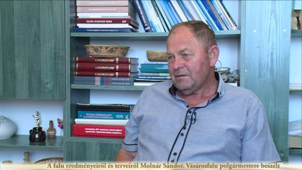 A beledi műsor után: A falu eredményeiről és terveiről Molnár Sándor, Vásárosfalu polgármestere beszélt