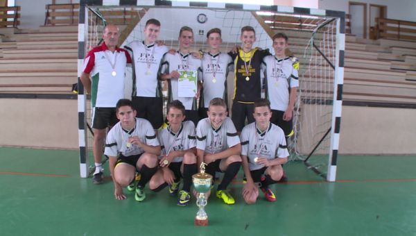 Országos 11. helyen végzett a beledi általános iskola labdarúgó csapata